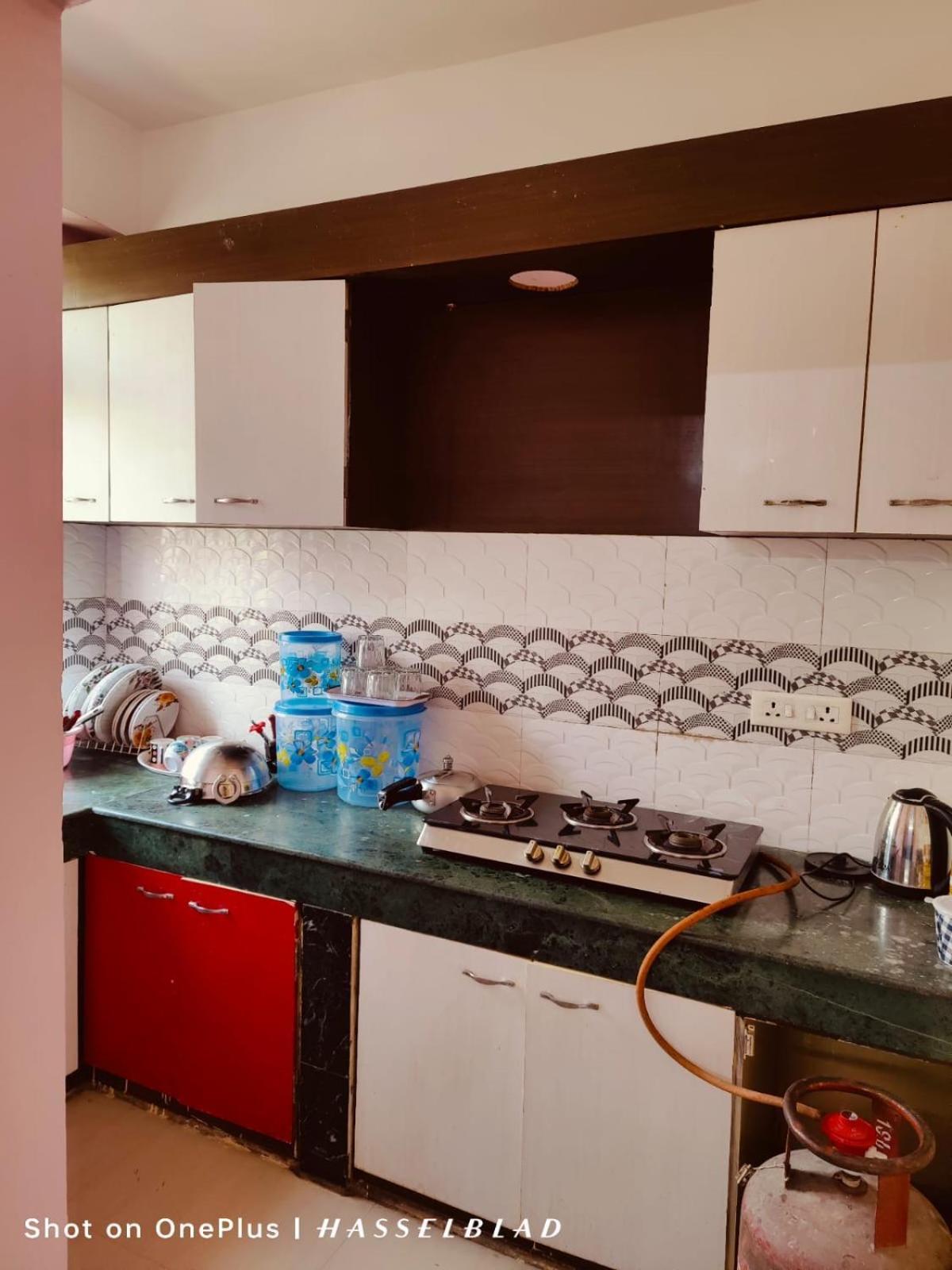 Dreams Abode Studio Apartment Guwahati Exterior foto